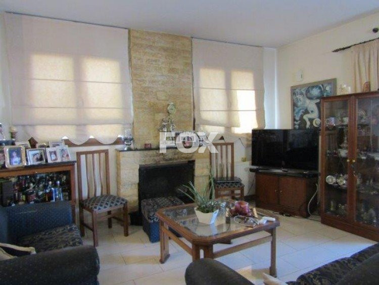 5-bedroom detached house for rent 390 m² in Mesa Geitonia, Limassol, Cyprus