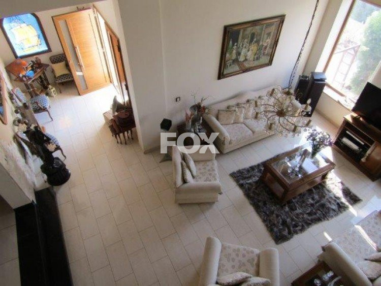 5-bedroom detached house for rent 390 m² in Mesa Geitonia, Limassol, Cyprus