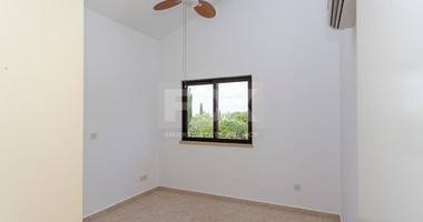 For sale: Three bedroom luxury detached villa with seperate title deed in Aphrodite Hills