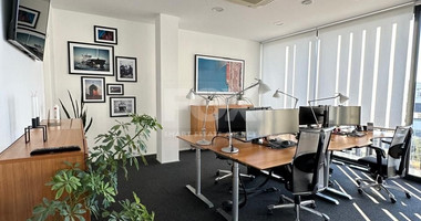 FOR RENT LUXURY OFFICES WITH ROOF TERRACES IN PRIME BUSINESS LOCATION