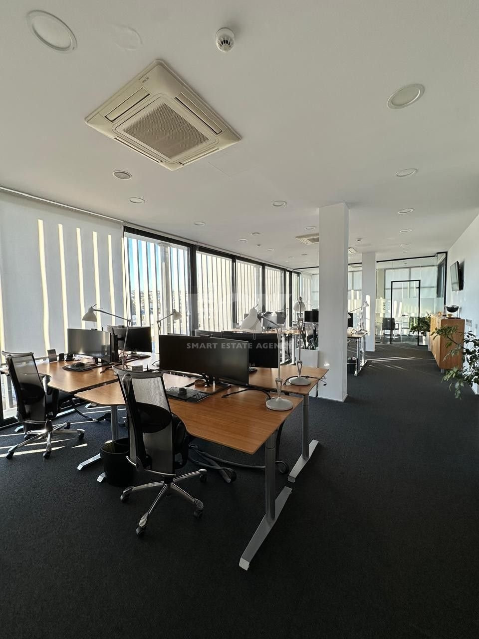 FOR RENT LUXURY OFFICES WITH ROOF TERRACES IN PRIME BUSINESS LOCATION