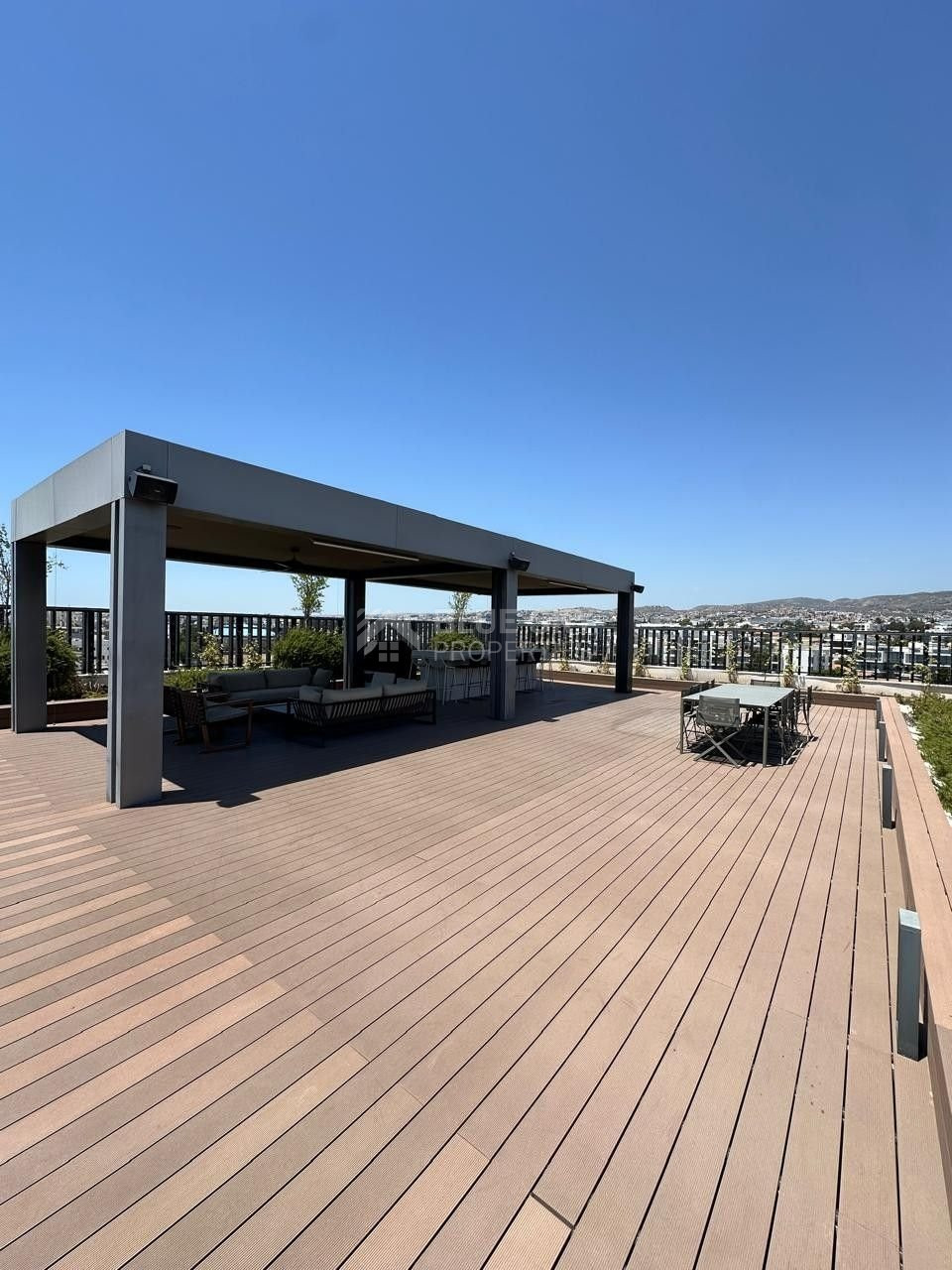 FOR RENT LUXURY OFFICES WITH ROOF TERRACES IN PRIME BUSINESS LOCATION