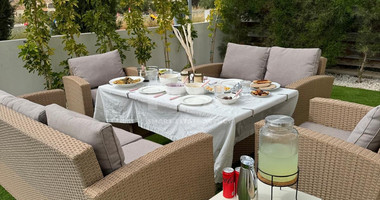 Three Bedroom Apartment with private garden for sale in Chloraka