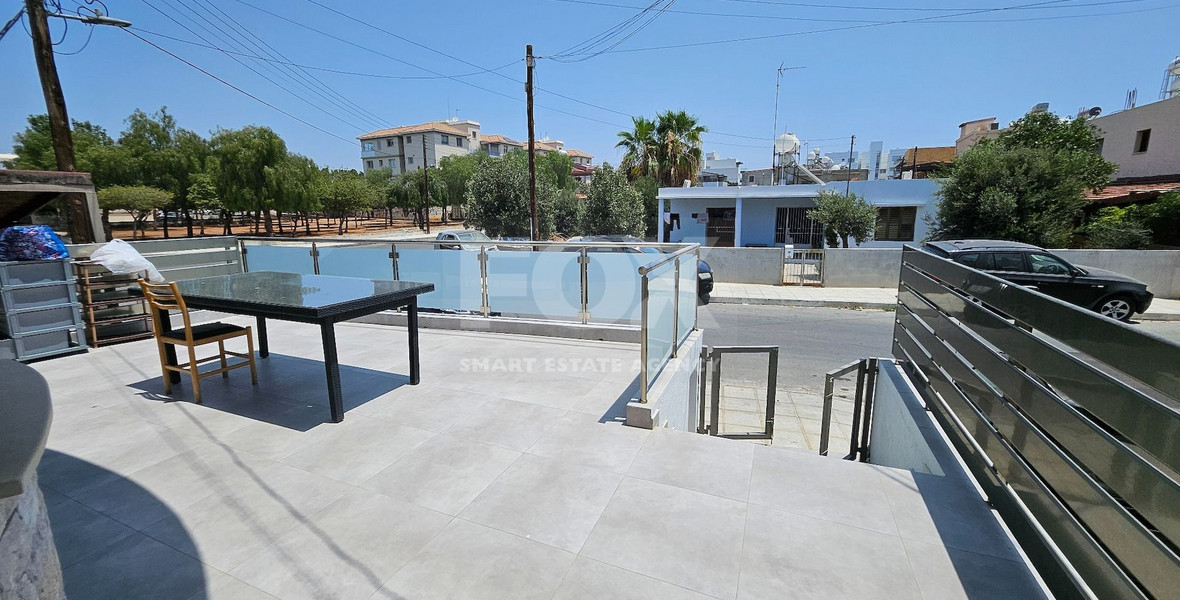 Partially Renovated-Three Bedroom Furnished Semi Detached House For Rent in Agios Spyridonas
