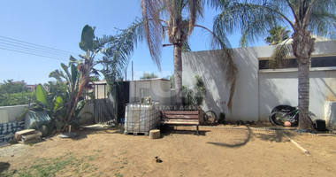 Nice six bedroom detached house in Episkopi for sale, Limassol
