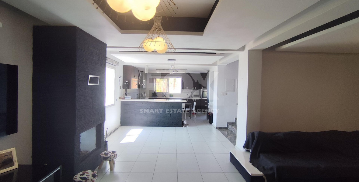 Nice six bedroom detached house in Episkopi for sale, Limassol