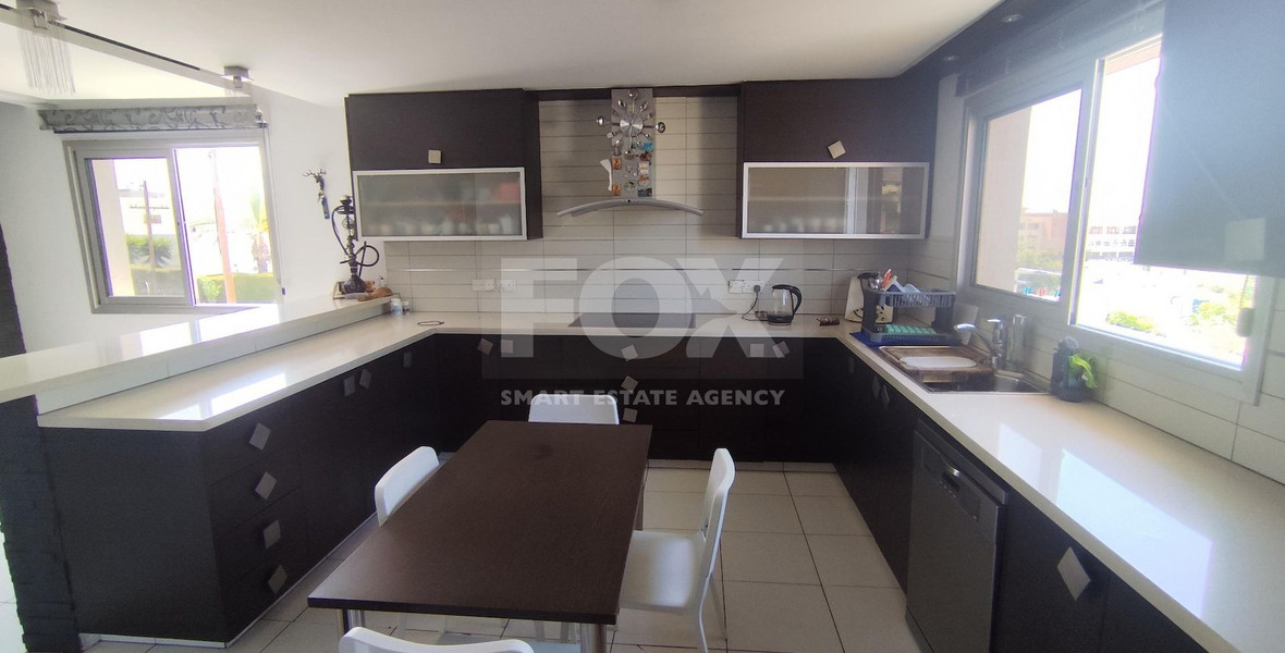 Nice six bedroom detached house in Episkopi for sale, Limassol