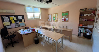 Medical or Educational centre/Office for rent  in Kato Polemidia