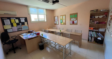 Medical or Educational centre/Office for rent  in Kato Polemidia
