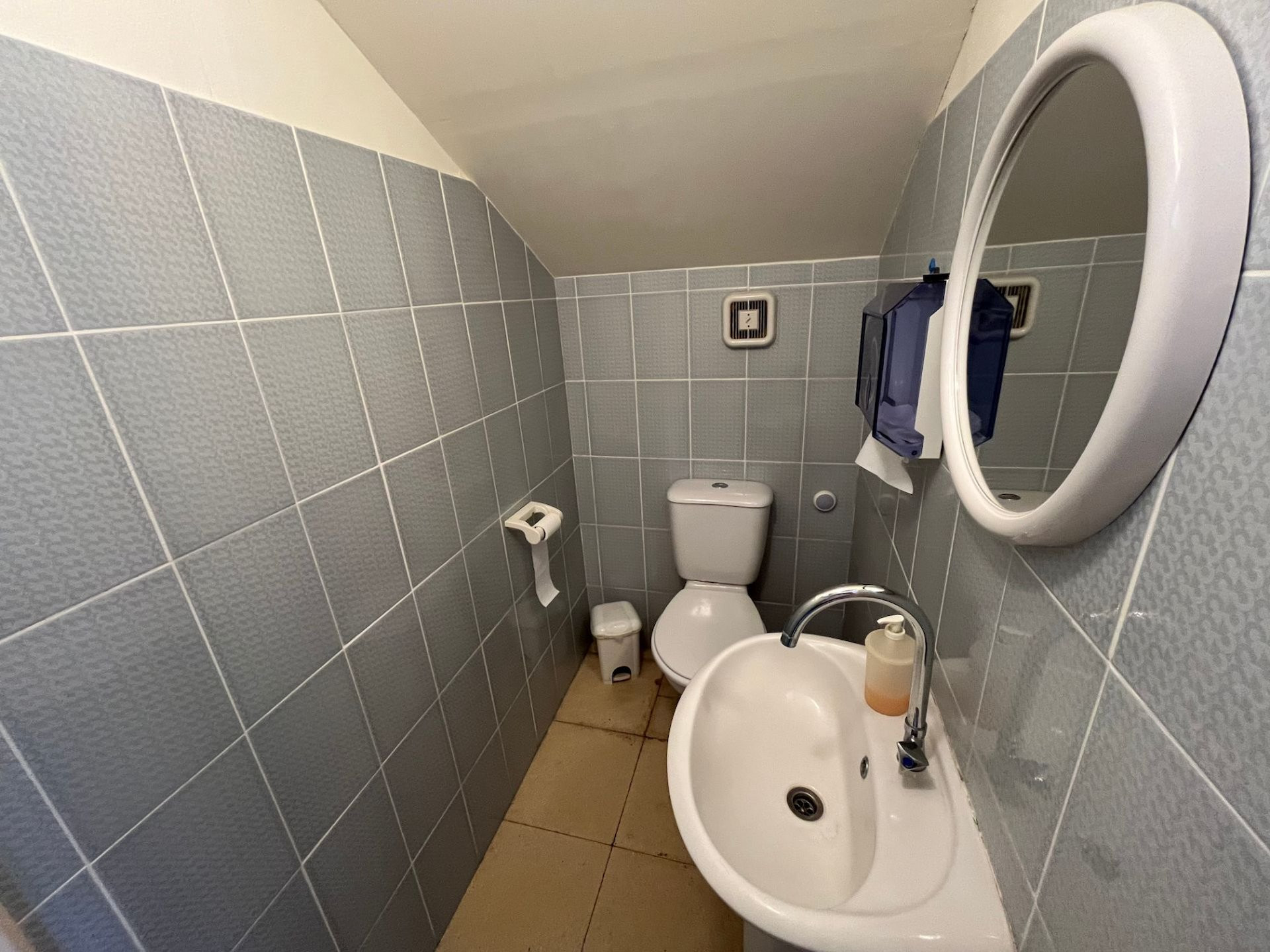 Офис 108 м² в Като Полемидия, Кипр