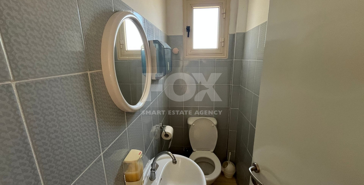 Medical or Educational centre/Office for rent  in Kato Polemidia