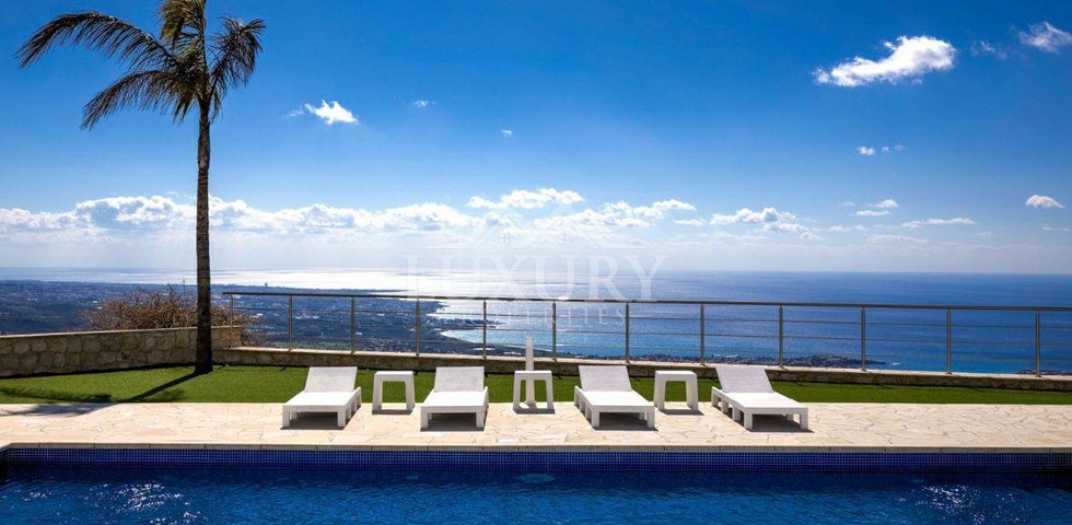 For sale : Breathtaking four-Bedroom Mansion with Panoramic Sea Views | Pegeia, Paphos