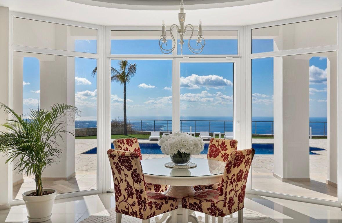 Wohnung 4 Schlafzimmer 334 m² Peyia, Zypern