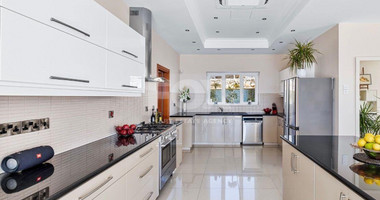 For sale : Breathtaking four-Bedroom Mansion with Panoramic Sea Views | Pegeia, Paphos