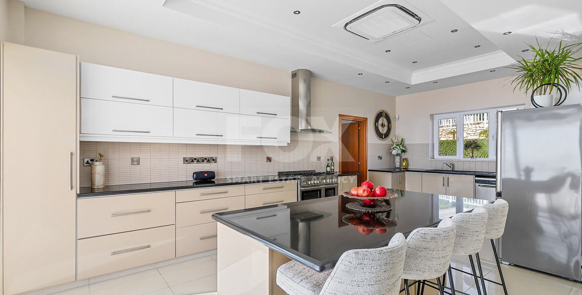 For sale : Breathtaking four-Bedroom Mansion with Panoramic Sea Views | Pegeia, Paphos