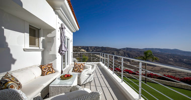 For sale : Breathtaking four-Bedroom Mansion with Panoramic Sea Views | Pegeia, Paphos