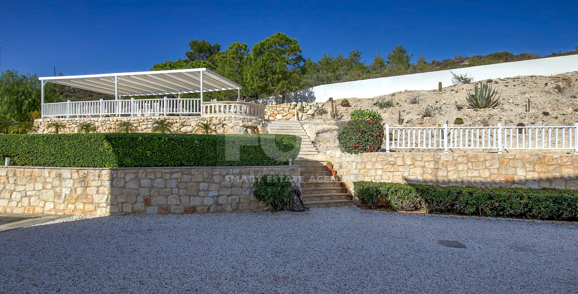 For sale : Breathtaking four-Bedroom Mansion with Panoramic Sea Views | Pegeia, Paphos