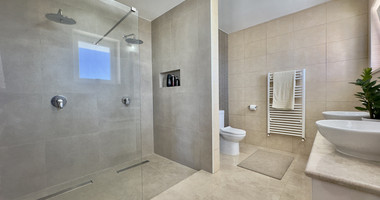 For sale : Breathtaking four-Bedroom Mansion with Panoramic Sea Views | Pegeia, Paphos