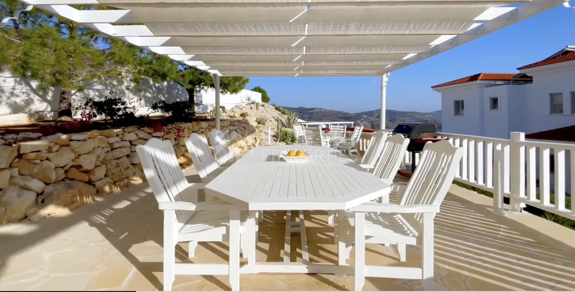 For sale : Breathtaking four-Bedroom Mansion with Panoramic Sea Views | Pegeia, Paphos