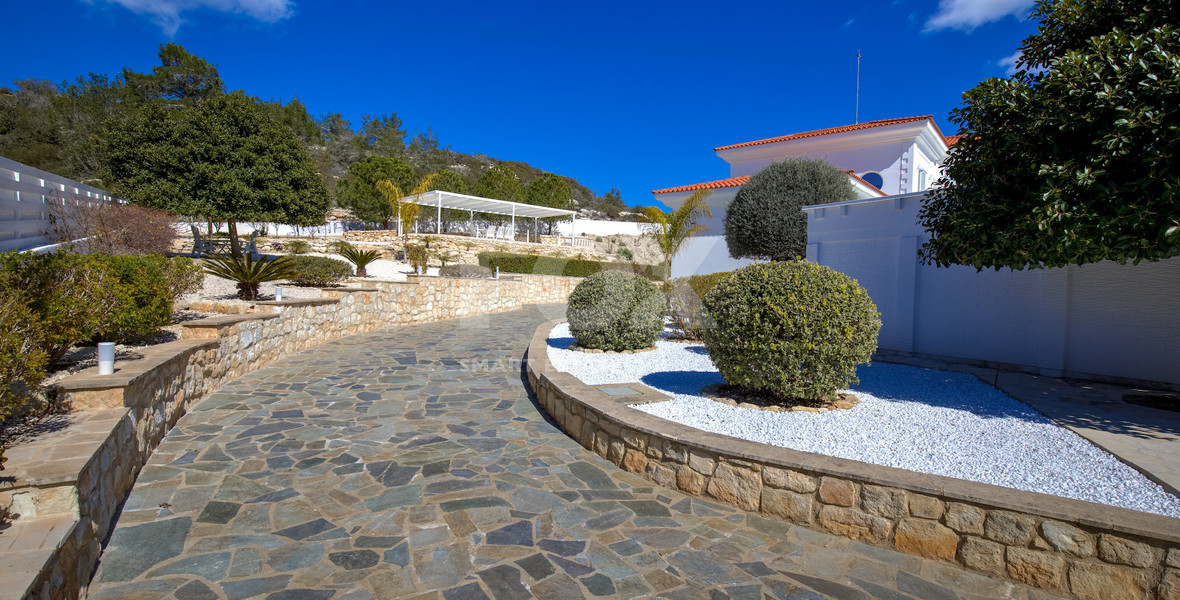 For sale : Breathtaking four-Bedroom Mansion with Panoramic Sea Views | Pegeia, Paphos