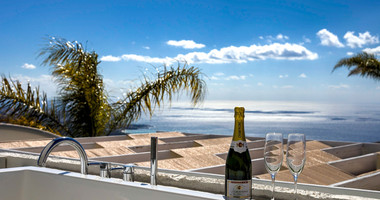 For sale : Breathtaking four-Bedroom Mansion with Panoramic Sea Views | Pegeia, Paphos