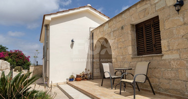 For sale: Three-Bedroom Villa with Private Pool & Mountain Views | Simou, Paphos