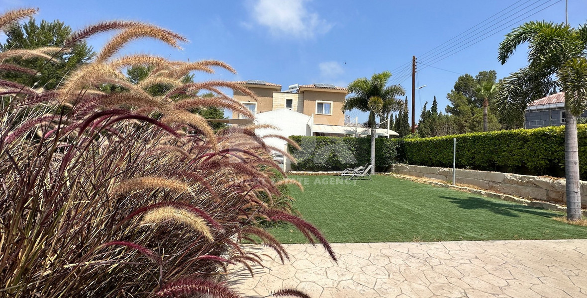 RENT: FURNISHED VILLA 5 BEDROOMS WITH SEPARATE GUEST HOUSE AND SEPARATE MAIDS QUARTER IN AGIOS TYCHONAS WITH SWIMMING POOL