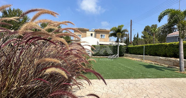RENT: FURNISHED VILLA 5 BEDROOMS WITH SEPARATE GUEST HOUSE AND SEPARATE MAIDS QUARTER IN AGIOS TYCHONAS WITH SWIMMING POOL