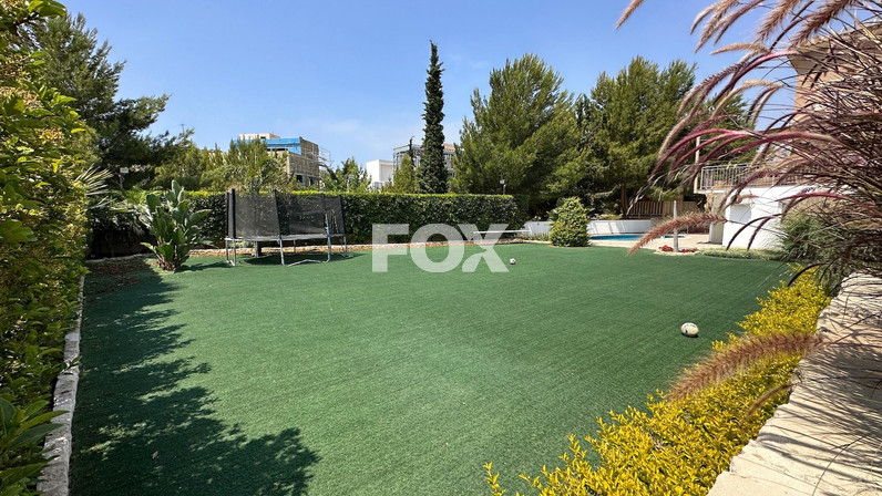 Commercial properties 500 m² for rent in Agios Tychon, Limassol, Cyprus