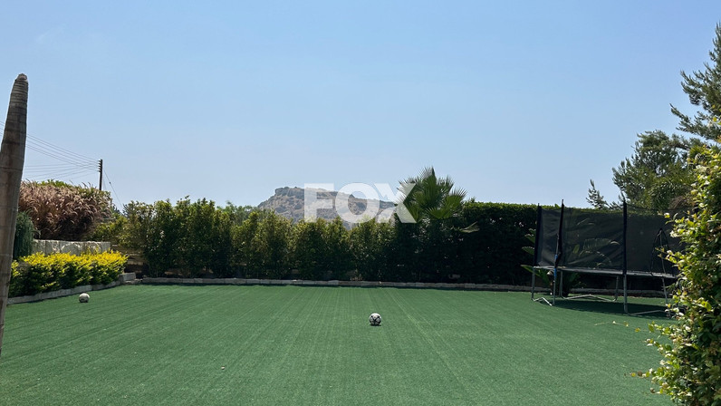 Commercial properties 500 m² for rent in Agios Tychon, Limassol, Cyprus