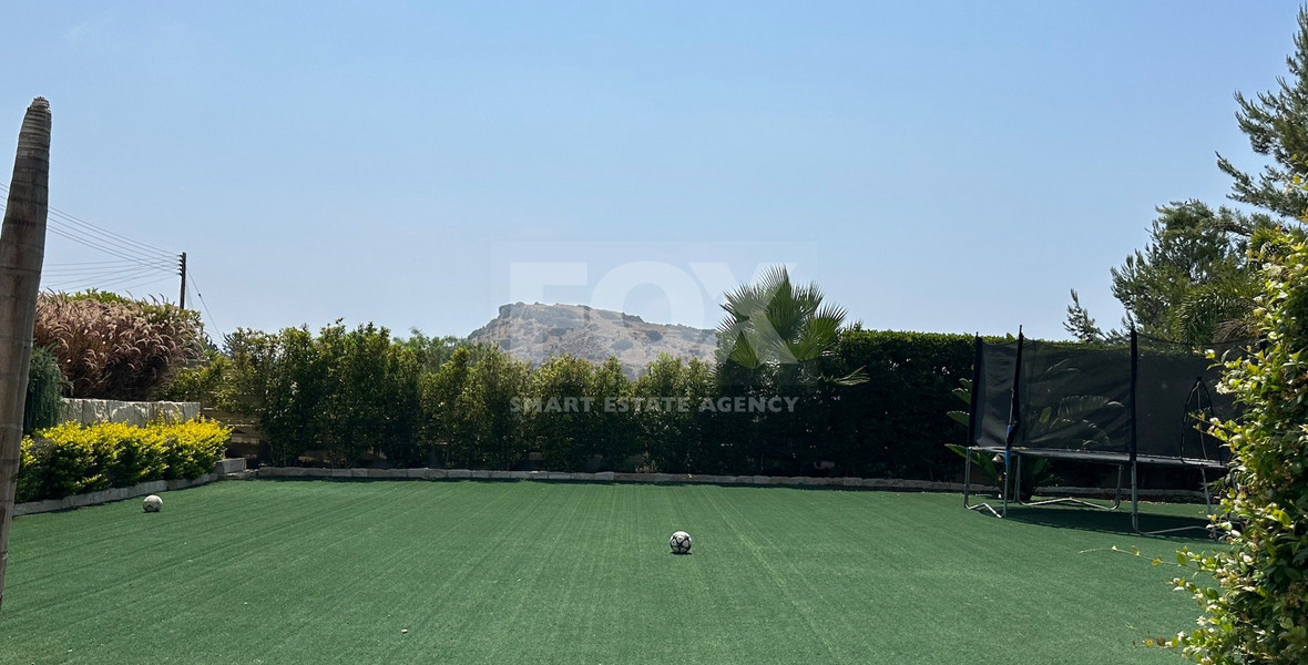 RENT: FURNISHED VILLA 5 BEDROOMS WITH SEPARATE GUEST HOUSE AND SEPARATE MAIDS QUARTER IN AGIOS TYCHONAS WITH SWIMMING POOL