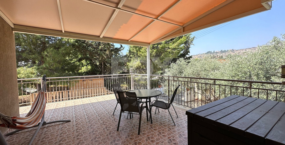 RENT: FURNISHED VILLA 5 BEDROOMS WITH SEPARATE GUEST HOUSE AND SEPARATE MAIDS QUARTER IN AGIOS TYCHONAS WITH SWIMMING POOL