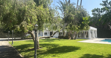 RENT: LUXURY 5 BEDROOM UNFURNISHED VILLA IN THE POTAMOS GERMASOGIA AREA WITH OUTSTANDING GARDENS AND SWIMMING POOL.