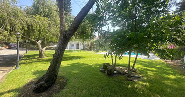 RENT: LUXURY 5 BEDROOM UNFURNISHED VILLA IN THE POTAMOS GERMASOGIA AREA WITH OUTSTANDING GARDENS AND SWIMMING POOL.