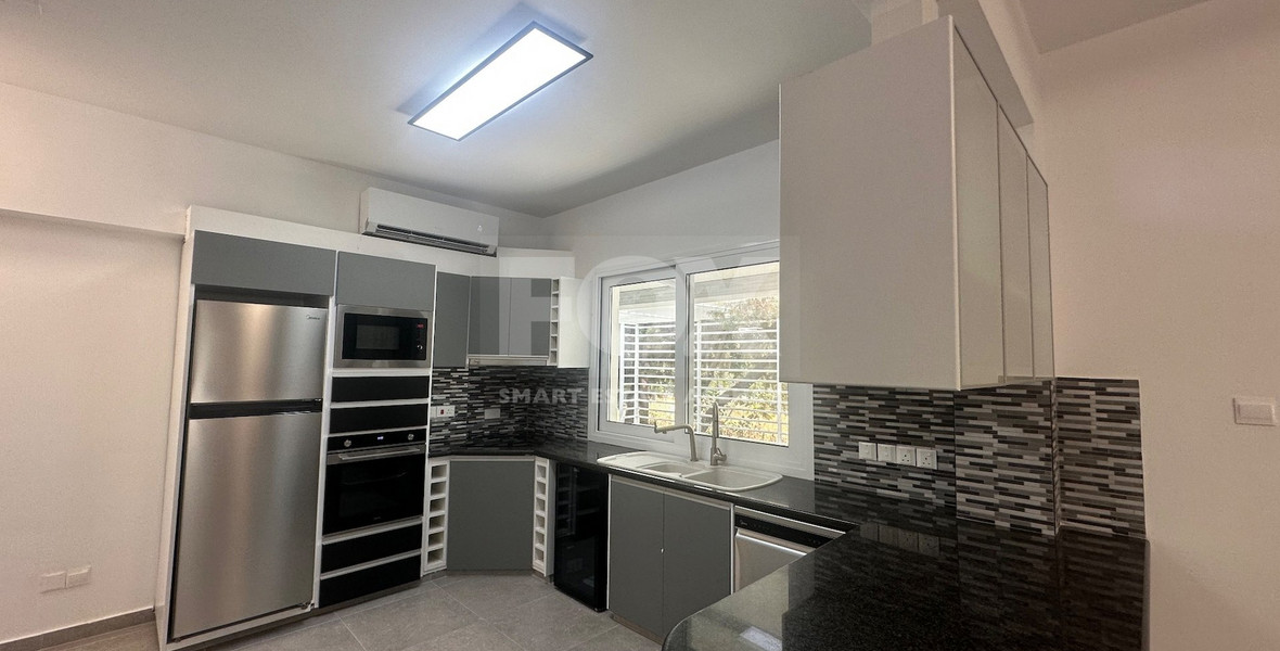 RENT: LUXURY 5 BEDROOM UNFURNISHED VILLA IN THE POTAMOS GERMASOGIA AREA WITH OUTSTANDING GARDENS AND SWIMMING POOL.