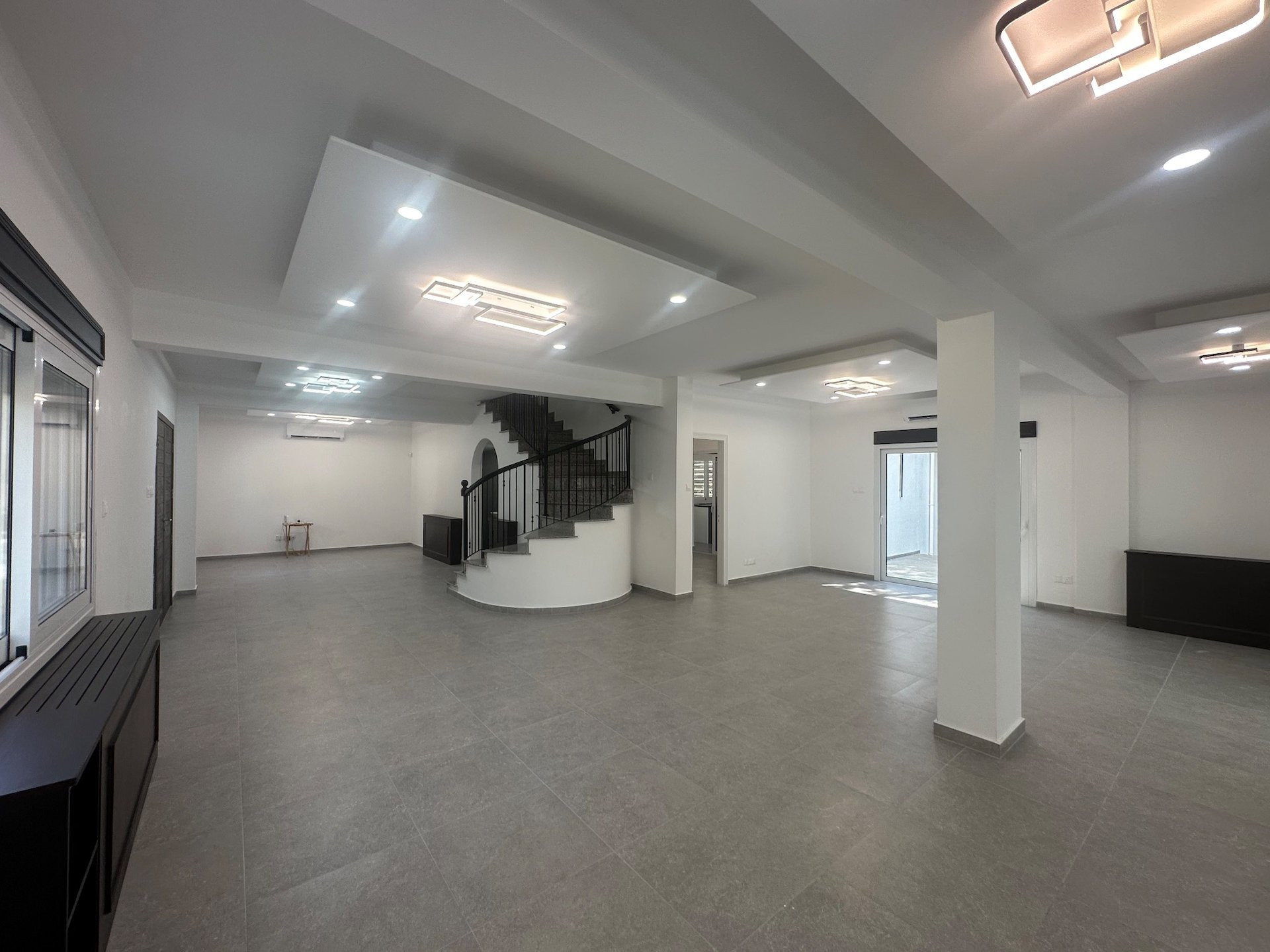 Квартира 5 спален 400 м² в Гермасойе, Кипр