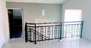 RENT: 5 bedroom Villa unfurnished in Pareklissia with large gardens and swimming pool.