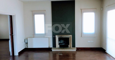 RENT: 5 bedroom Villa unfurnished in Pareklissia with large gardens and swimming pool.