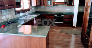 RENT: 5 bedroom Villa unfurnished in Pareklissia with large gardens and swimming pool.