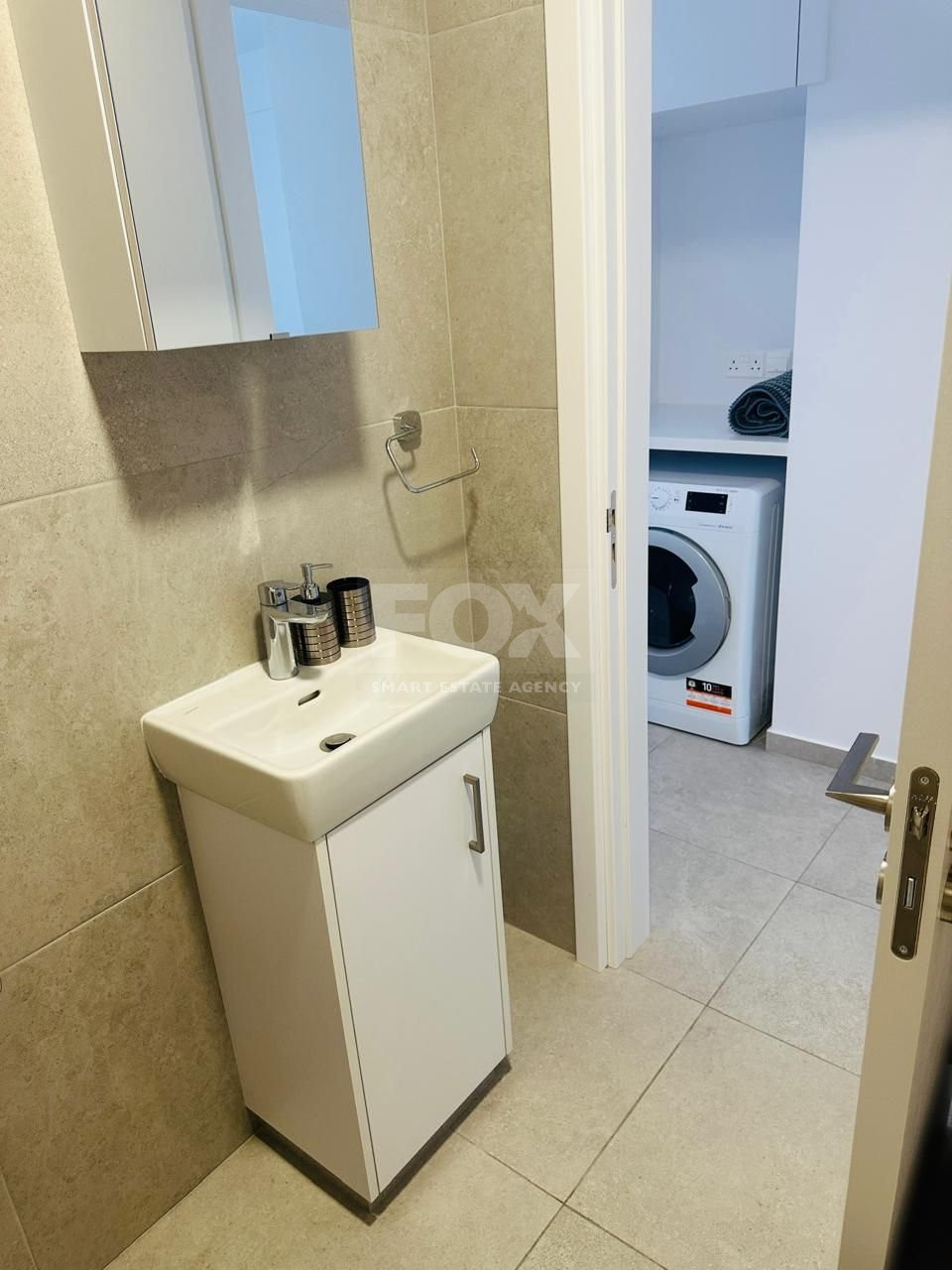 Fully Furnished Two Bedroom Apartment in Agios Athanasios For Rent