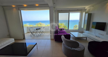 Seafront Three-Bedroom Penthouse for Sale in Germasogeia - Dasoudi Area