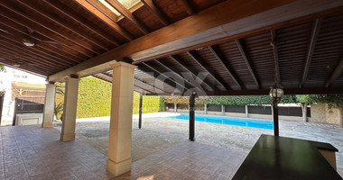 RENT: STUNNING 5 BEDROOM VILLA ON LARGE PLOT WITH SWIMMING POOL - LARGE GARDEN- EXTRA SEPARATE  APARTMENT - CENTRAL LIMASSOL