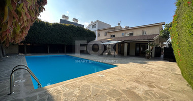 RENT: STUNNING 5 BEDROOM VILLA ON LARGE PLOT WITH SWIMMING POOL - LARGE GARDEN- EXTRA SEPARATE  APARTMENT - CENTRAL LIMASSOL