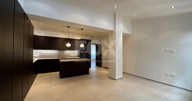 RENT: STUNNING 5 BEDROOM VILLA ON LARGE PLOT WITH SWIMMING POOL - LARGE GARDEN- EXTRA SEPARATE  APARTMENT - CENTRAL LIMASSOL