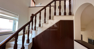 RENT: STUNNING 5 BEDROOM VILLA ON LARGE PLOT WITH SWIMMING POOL - LARGE GARDEN- EXTRA SEPARATE  APARTMENT - CENTRAL LIMASSOL