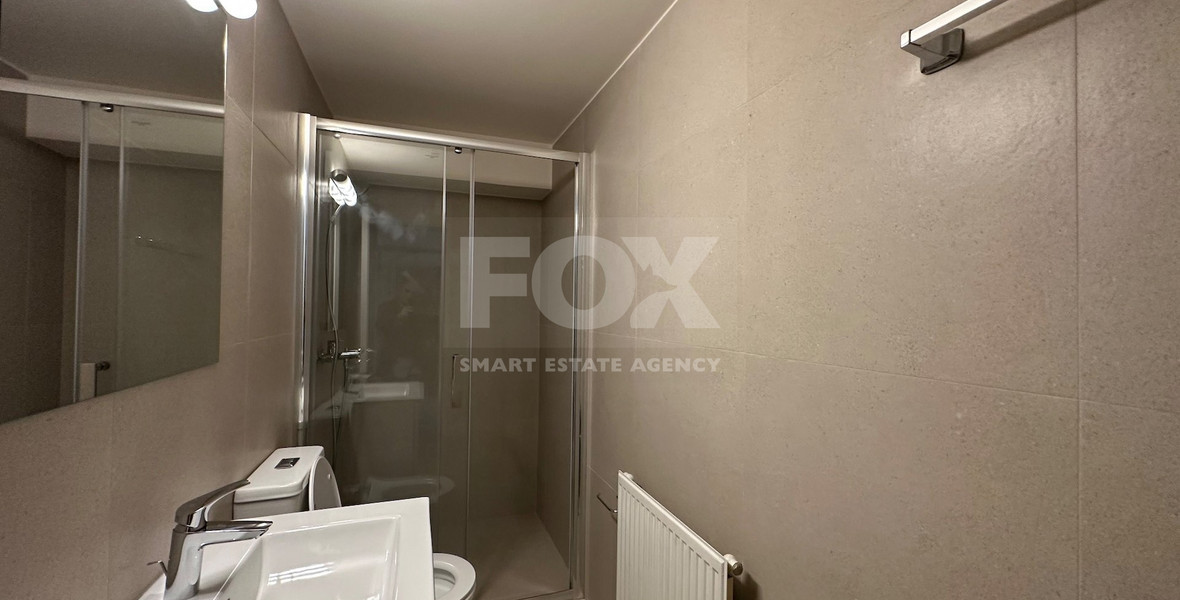 RENT: STUNNING 5 BEDROOM VILLA ON LARGE PLOT WITH SWIMMING POOL - LARGE GARDEN- EXTRA SEPARATE  APARTMENT - CENTRAL LIMASSOL