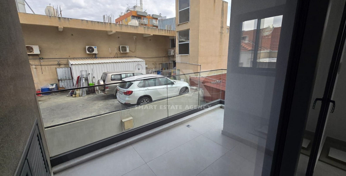 Modern Apartment Building for Sale in Neapoli