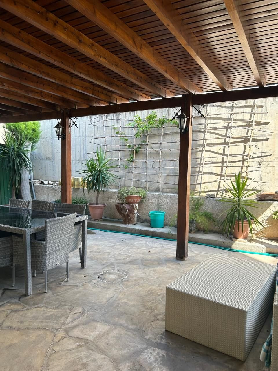 Three bedroom apartment for rent in Chalkoutsa, Limassol