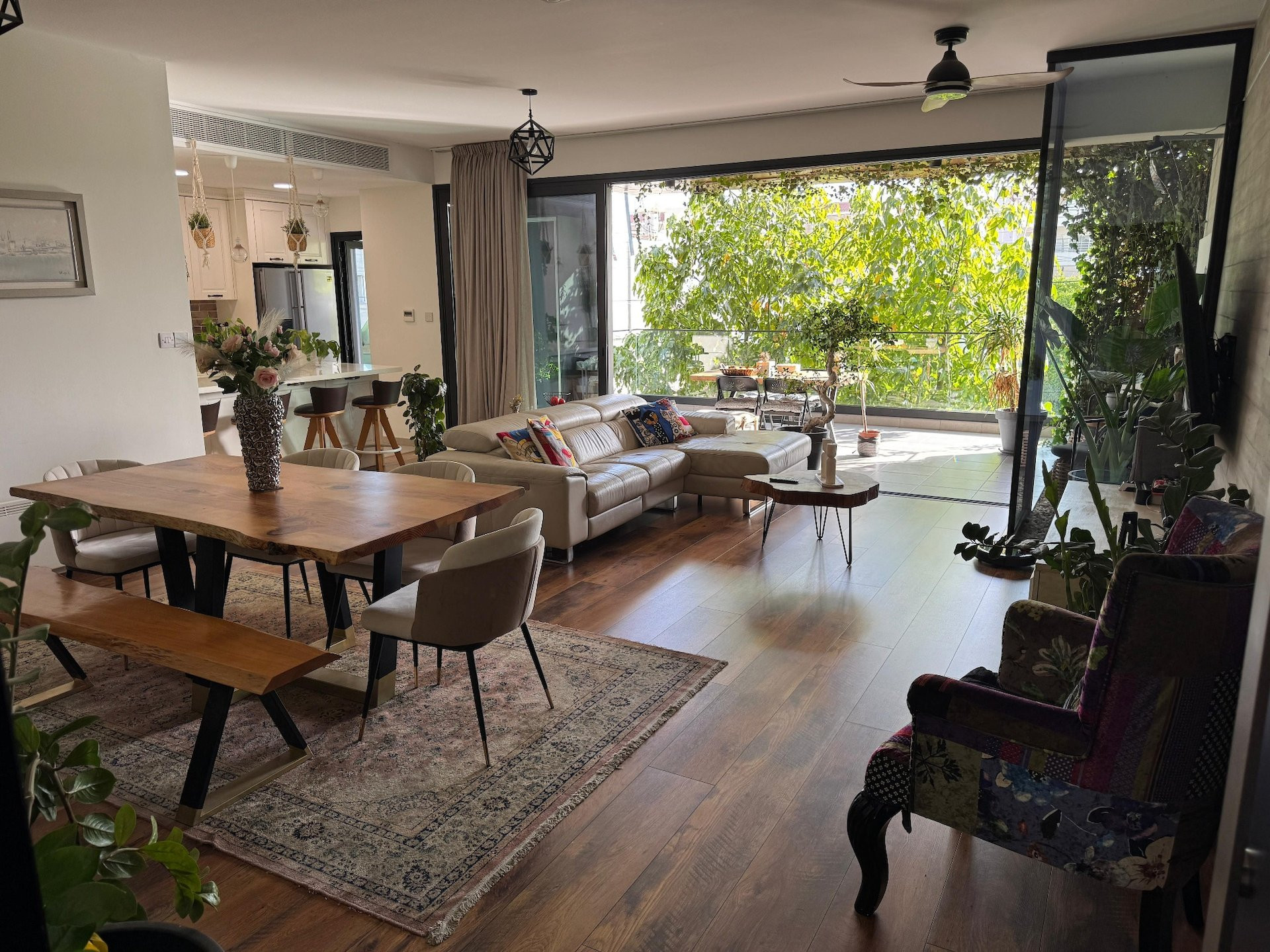 3 bedroom apartment 115 m² in Limassol, Cyprus