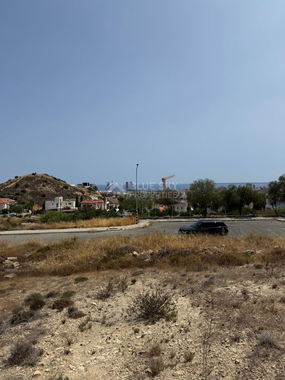 SALE: RESIDENTIAL LAND IN AGIOS ATHANASIOS WITH SEA VIEWS